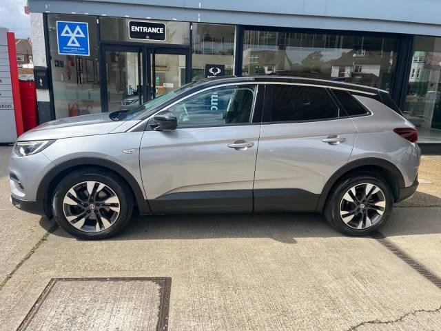 2020 Vauxhall Grandland X 1.2 Turbo SRi Nav 5dr