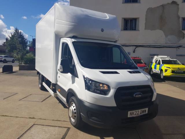 Ford Transit 2.0 EcoBlue 170ps HD Emissions Chassis Cab Auto Luton Van Diesel WHITE