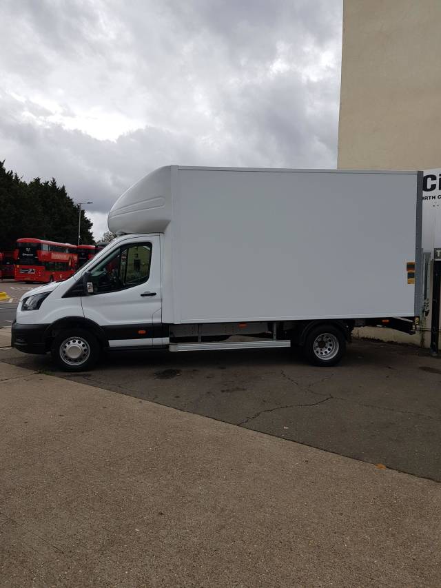 2022 Ford Transit 2.0 EcoBlue 170ps HD Emissions Chassis Cab Auto